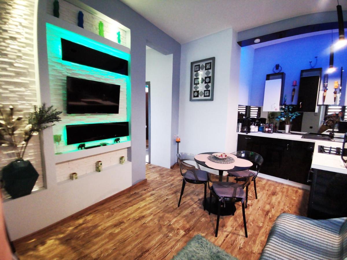 Apartament Sabrina Central Braşov Exteriör bild