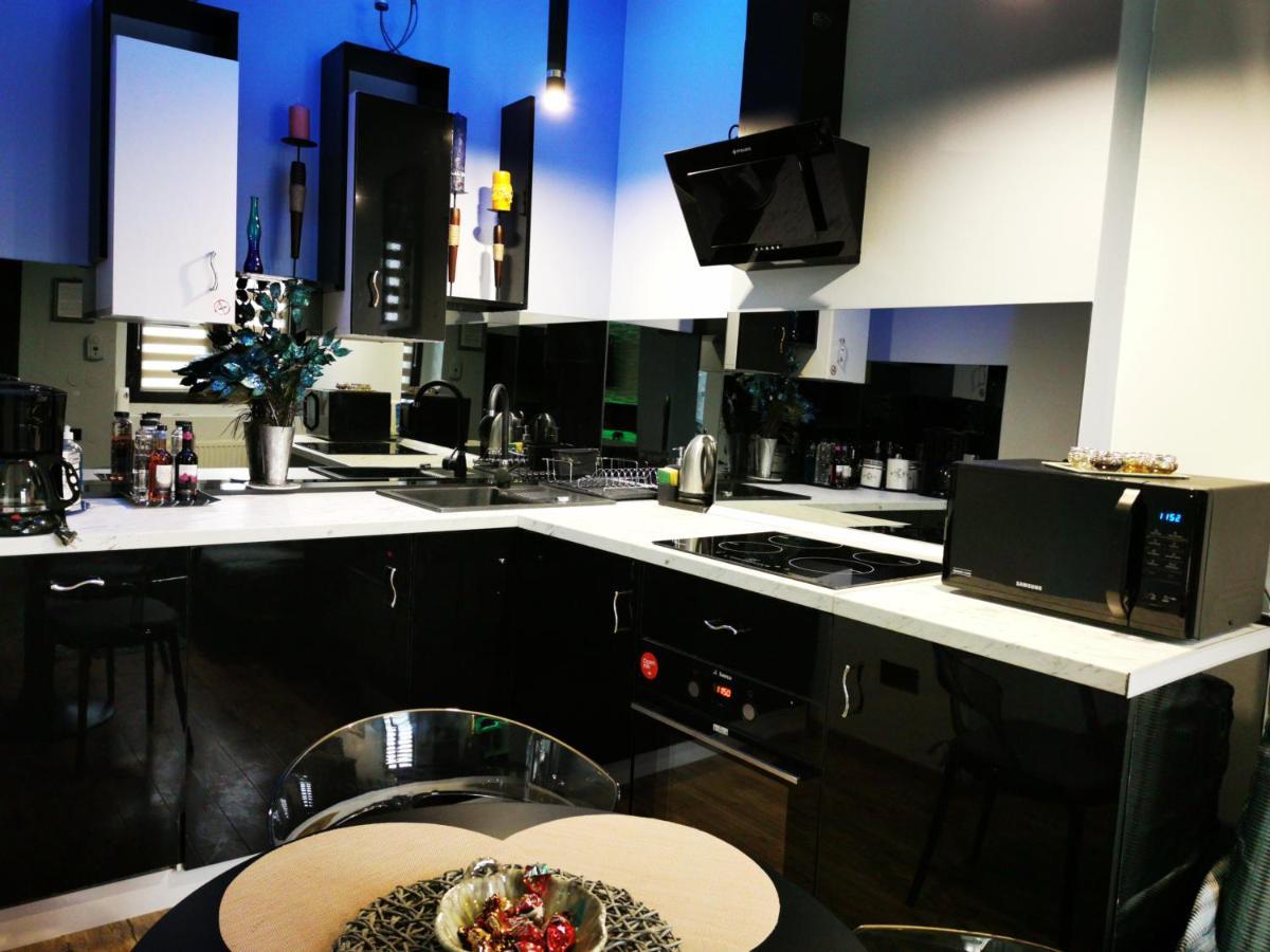 Apartament Sabrina Central Braşov Exteriör bild