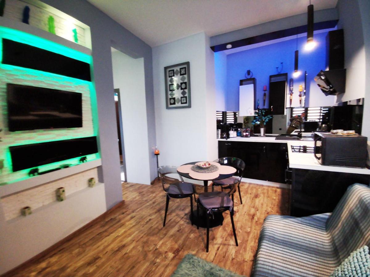 Apartament Sabrina Central Braşov Exteriör bild